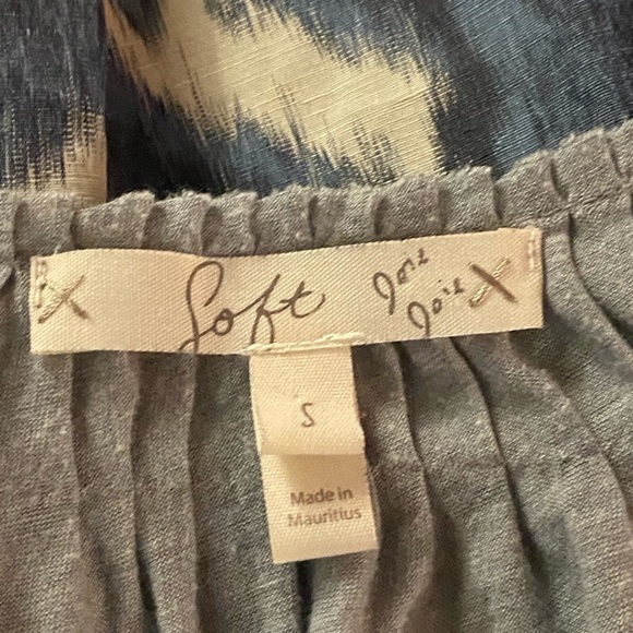 Soft Joie gray peasant top Size Small - Picture 7 of 7